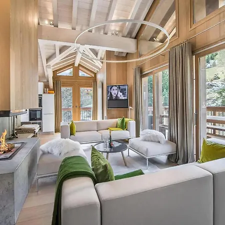 Stylish Chalet With Wellness Holiday home Courchevel